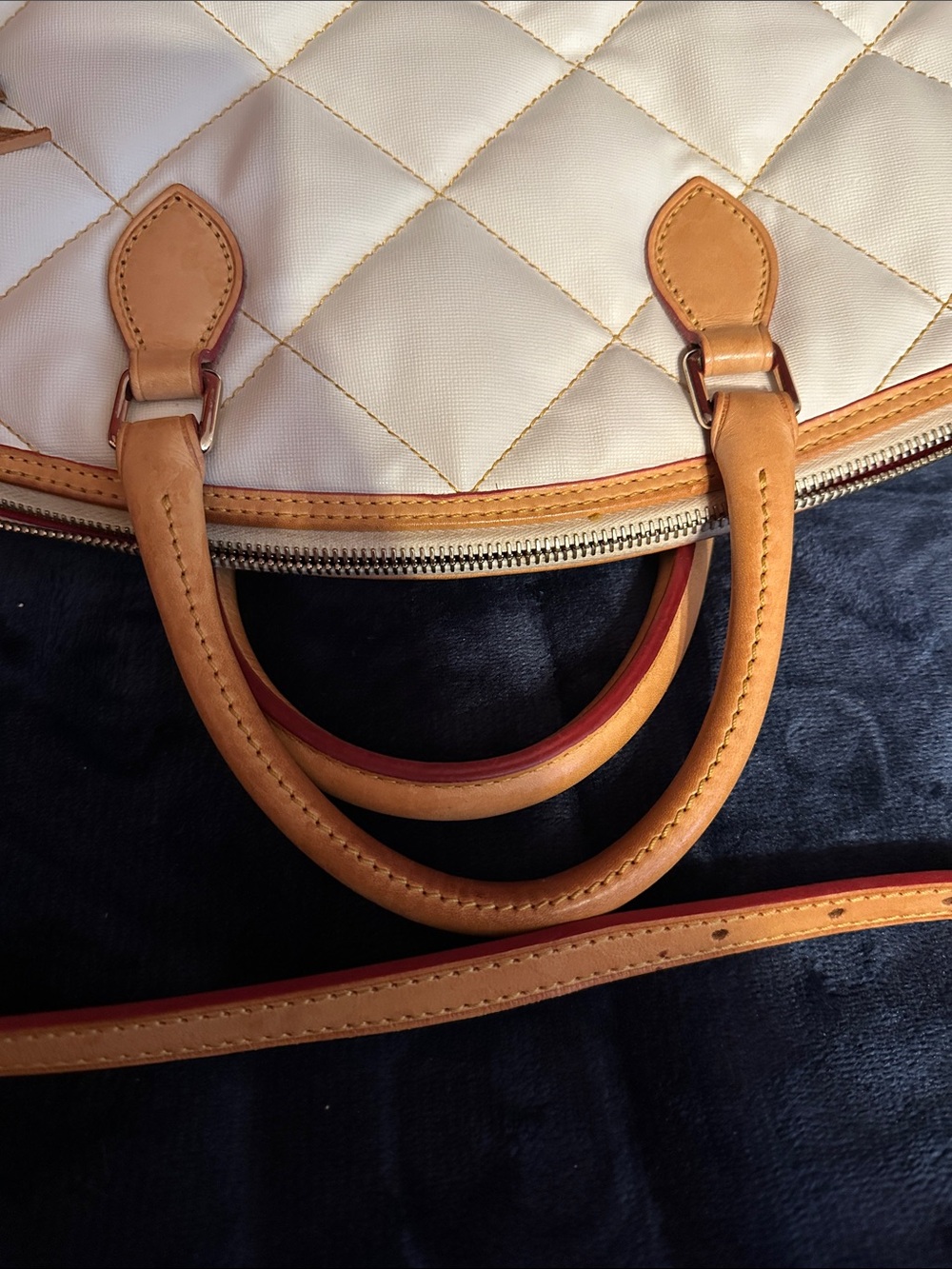 Dooney & Bourke Cream Quilted Leather Tote with Tan Trim - Picture 10 of 11